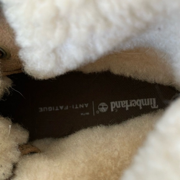 Timberland Tan Shearling-Lined Lace-Up Boots - Picture 6 of 7